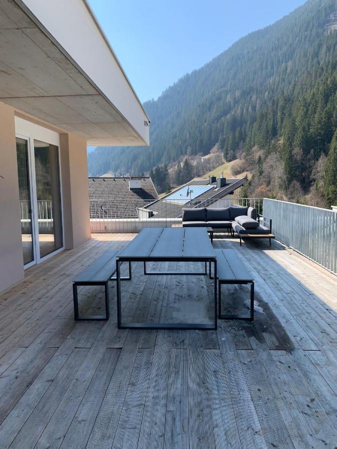 Das Taja Paznaun Penthouse Apartments 湖城 外观 照片