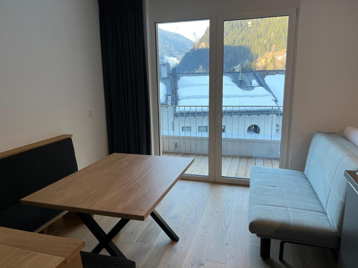 Das Taja Paznaun Penthouse Apartments 湖城 外观 照片